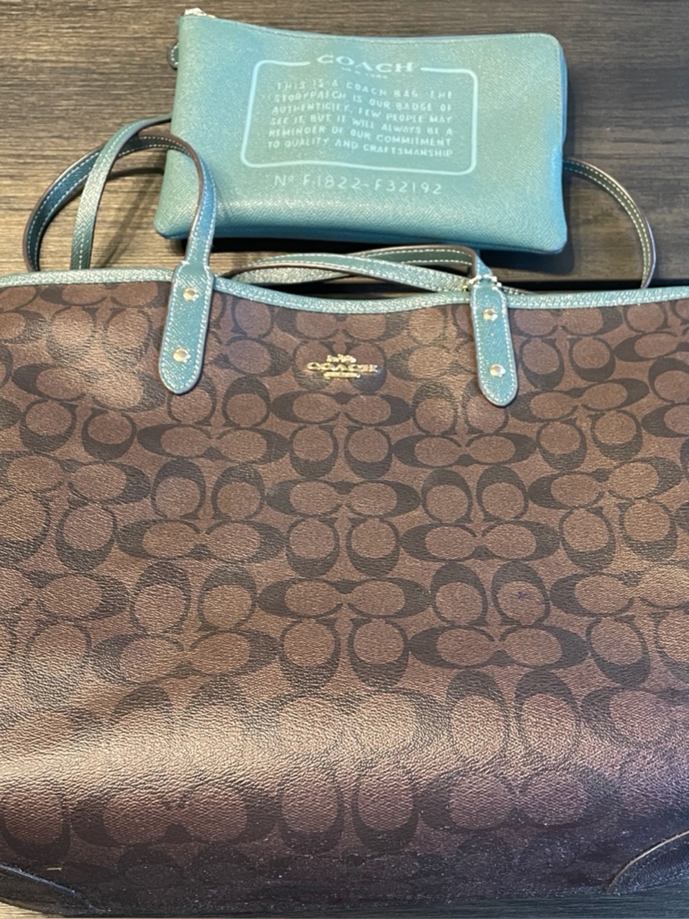 Coach Classic Brown Signature Canvas ReversibleTote with Teal Wristlet. - Picture 4 of 8